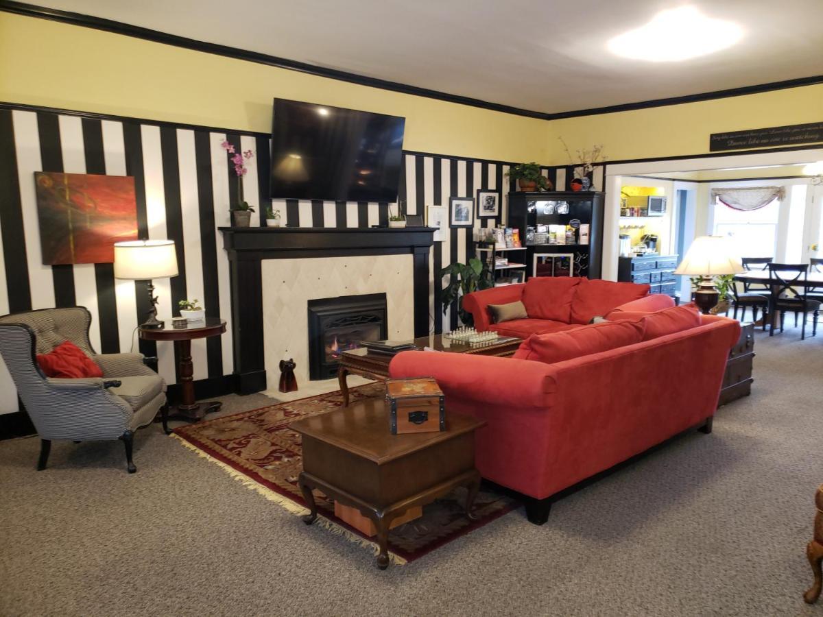Bayberry And Oregon Wellness Retreat