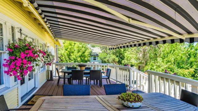 Bayberry And Oregon Wellness Retreat Hotel