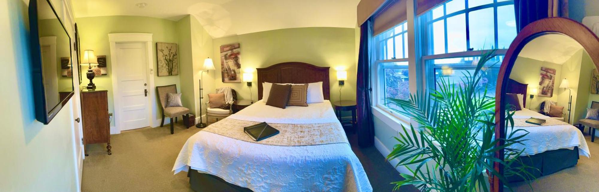 Hotel Bayberry And Oregon Wellness Retreat Ashland